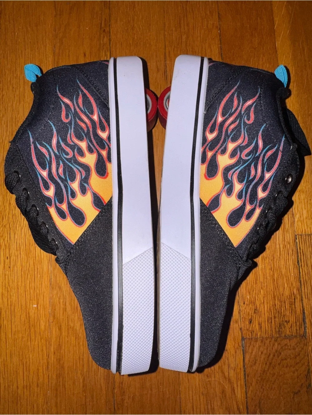 Heelys Pro 20 Prints Flame Canvas Skate Shoes with Wheels